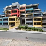 Spectacular Modern Apartment In Vibrant Bokaap
