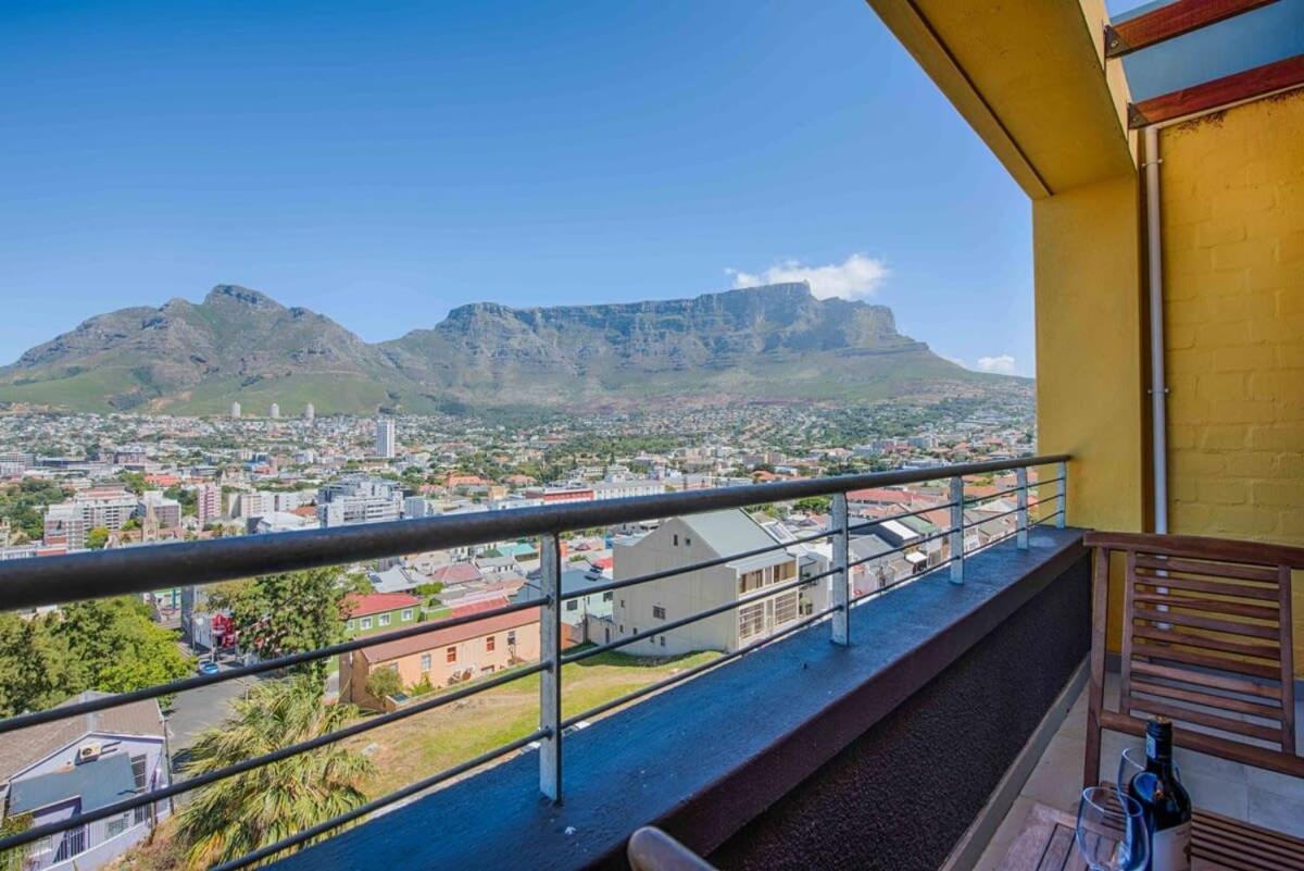 Spectacular Modern In Vibrant Bokaap Apartamento