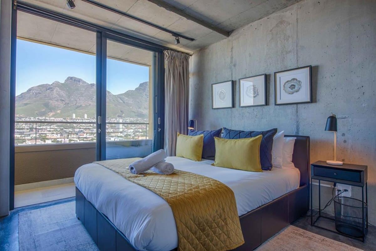 Spectacular Modern In Vibrant Bokaap Apartamento *